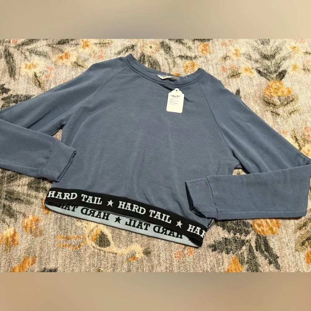 HARD TAIL Women’s Cropped Logo Pullover Size Small